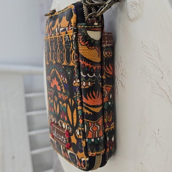 NWOT sakroots Wristlet Wallet Peace With Strap Brown Black - Picture 12 of 14